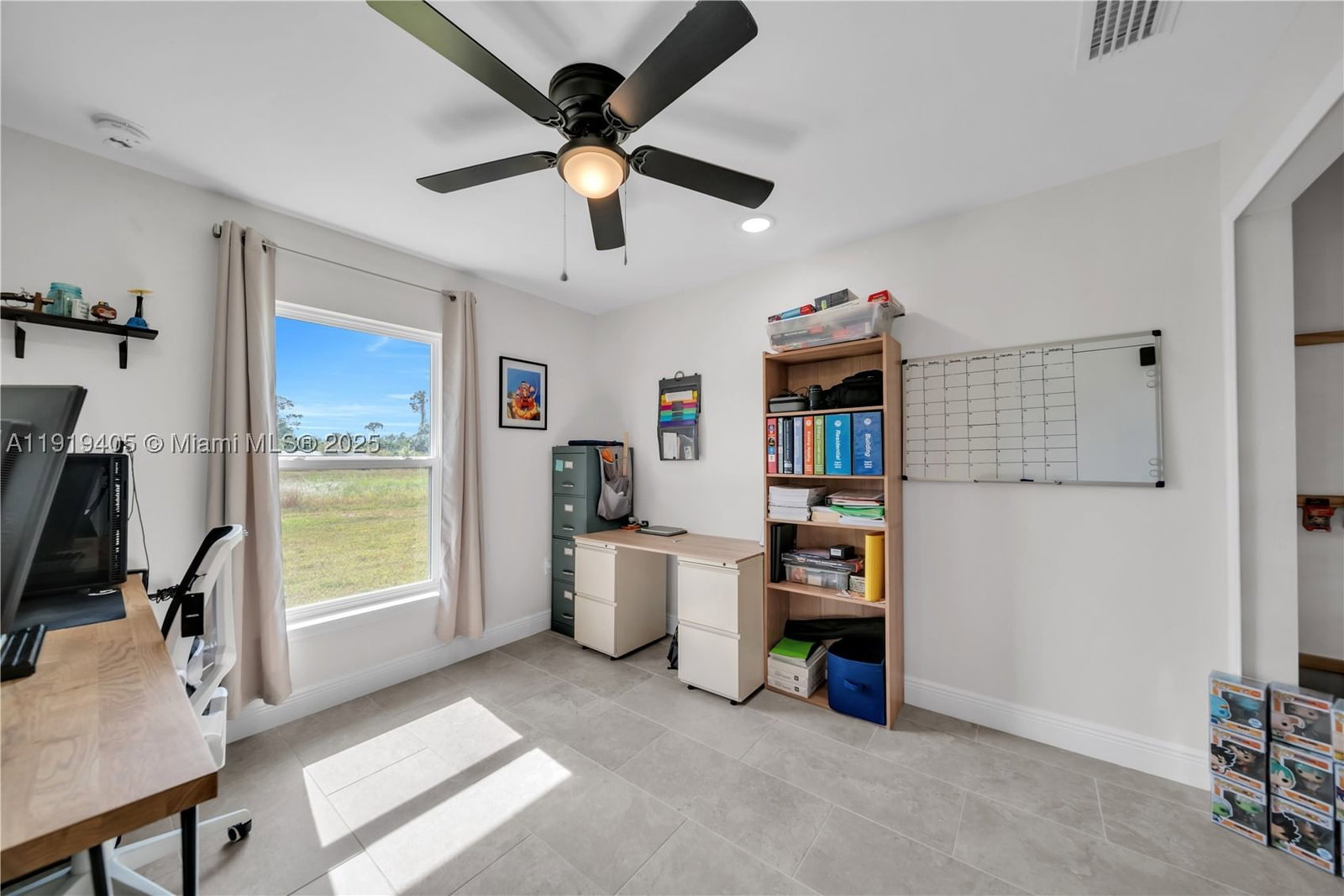 Real estate property located at 1301 Dorothy Ave N, Lee, Lehigh Acres, Lehigh Acres, FL