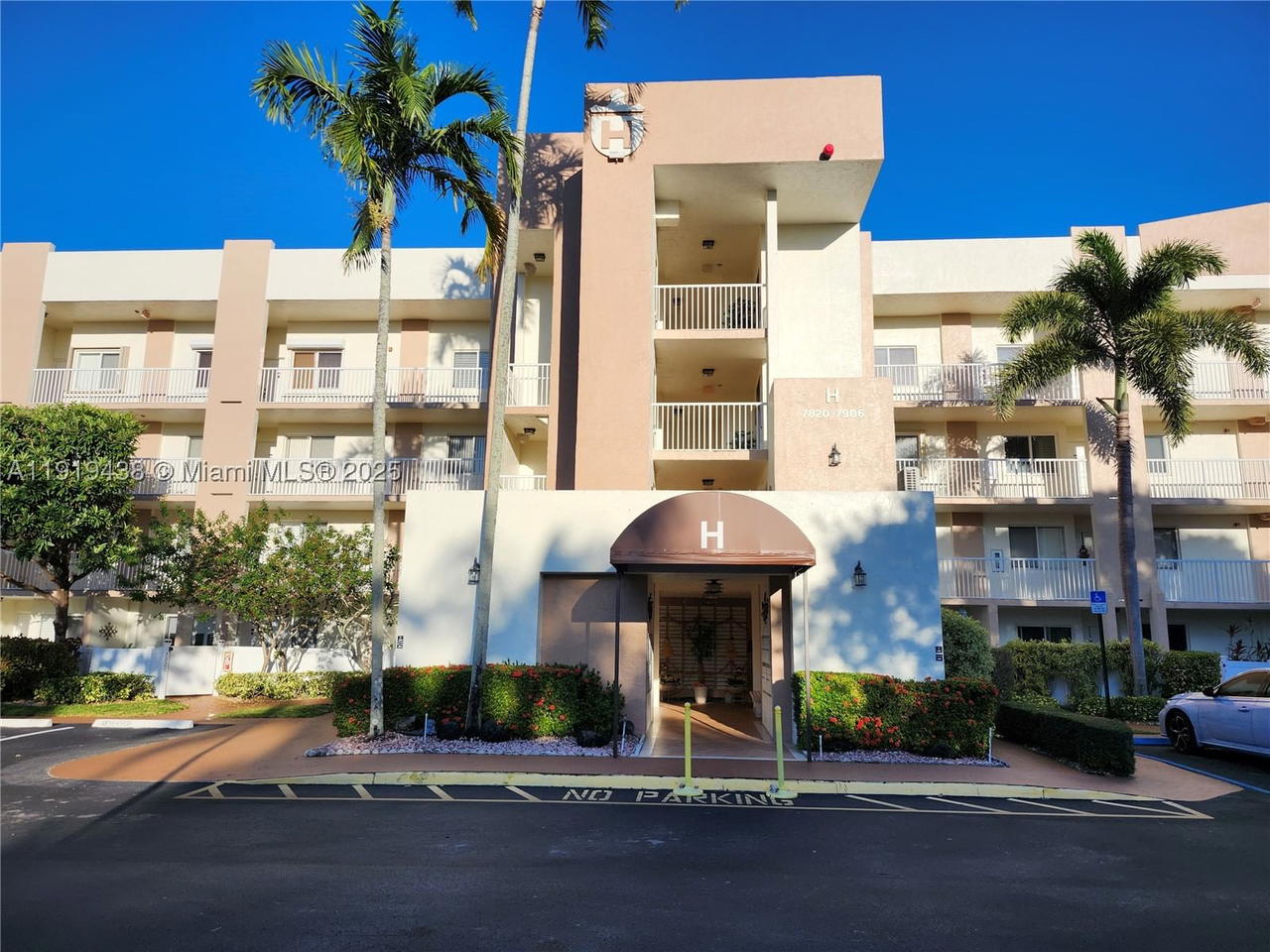 Real estate property located at 7852 Trent Dr #206, Broward, Trent Condominium H, Tamarac, FL
