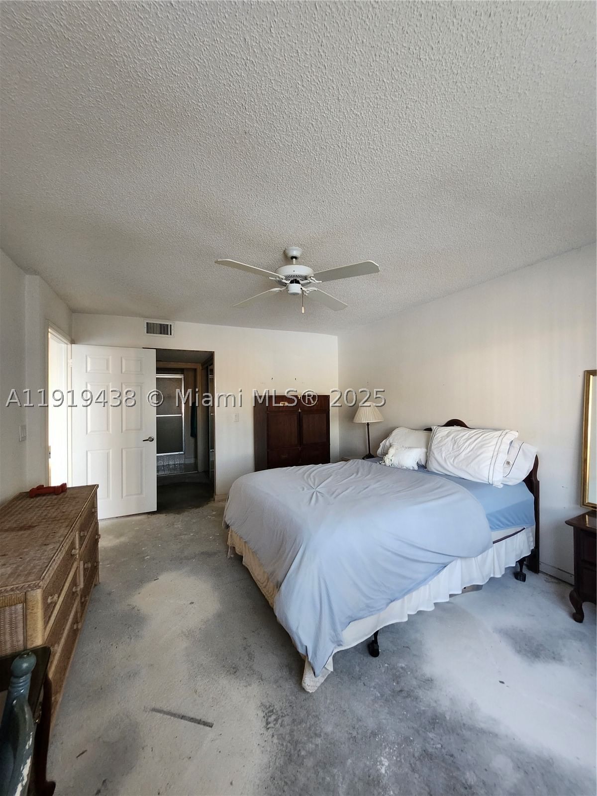 Real estate property located at 7852 Trent Dr #206, Broward, Trent Condominium H, Tamarac, FL