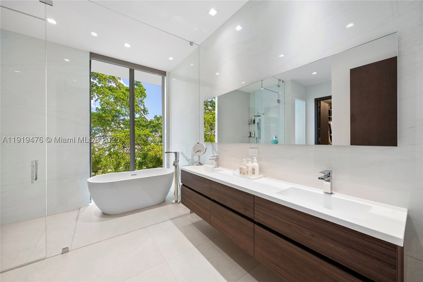 Real estate property located at 1202 93rd St, Miami-dade, Bay Lure, Miami Shores, FL
