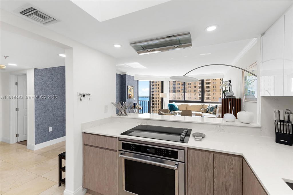 Real estate property located at 520 Brickell Key Dr A1207, Miami-dade, Brickell Key One Condo, Miami, FL