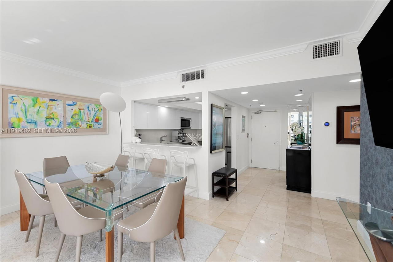 Real estate property located at 520 Brickell Key Dr A1207, Miami-dade, Brickell Key One Condo, Miami, FL