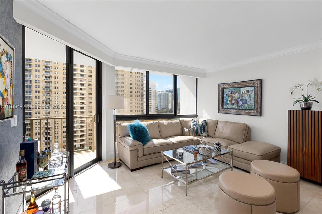 Real estate property located at 520 Brickell Key Dr A1207, Miami-dade, Brickell Key One Condo, Miami, FL
