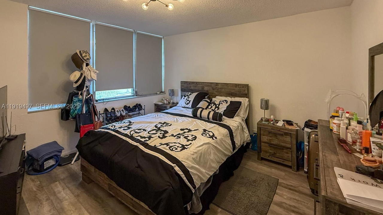 Real estate property located at 7051 Environ Blvd #436, Broward, Environ I Condo 5 And 6, Lauderhill, FL