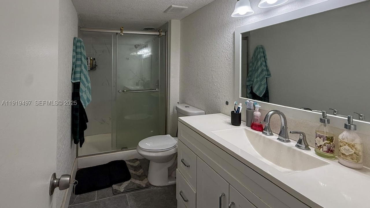 Real estate property located at 7051 Environ Blvd #436, Broward, Environ I Condo 5 And 6, Lauderhill, FL