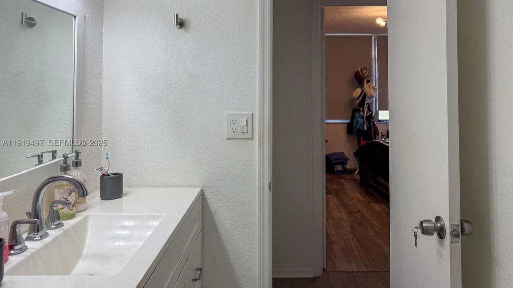 Real estate property located at 7051 Environ Blvd #436, Broward, Environ I Condo 5 And 6, Lauderhill, FL