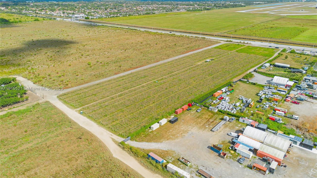 Real estate property located at 12790 SW 157TH AVE, Miami-dade, Miami, FL
