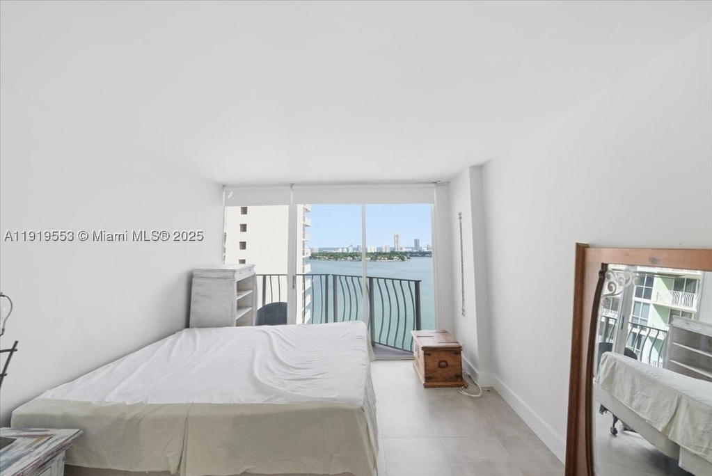 Real estate property located at 7601 Treasure Dr # 2109, Miami-dade, Grandview Palace, North Bay Village, FL
