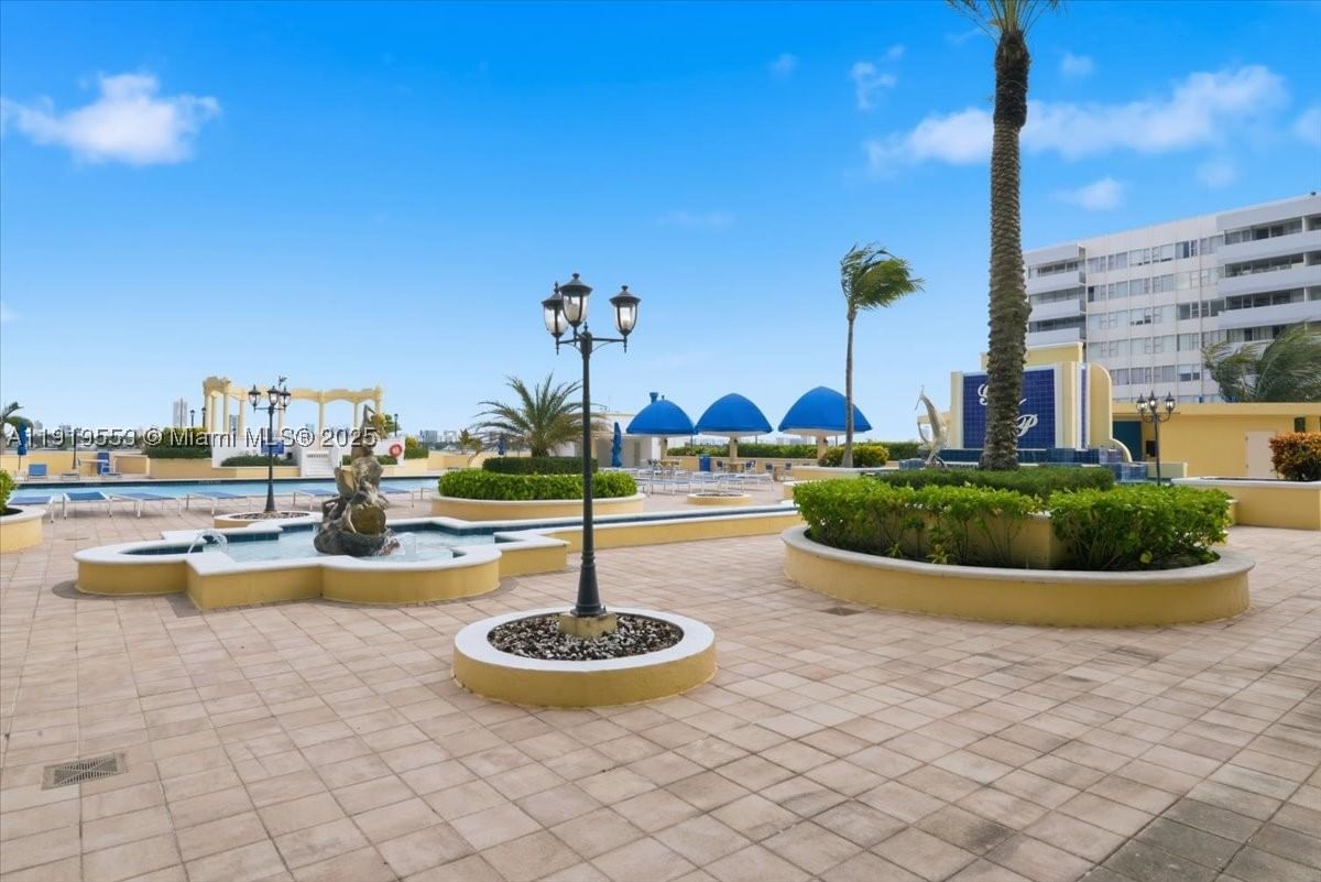 Real estate property located at 7601 Treasure Dr # 2109, Miami-dade, Grandview Palace, North Bay Village, FL