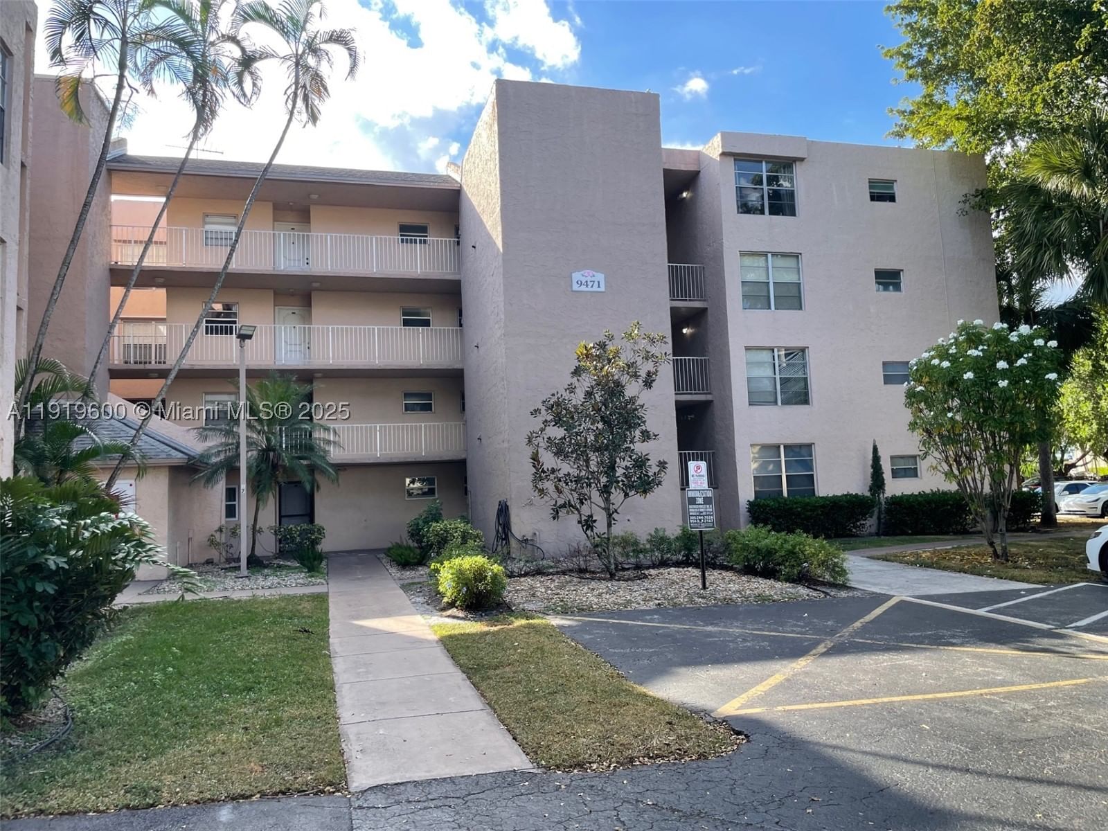 Real estate property located at 9471 Evergreen Pl #401, Broward, Orchid Tree Condo One, Davie, FL