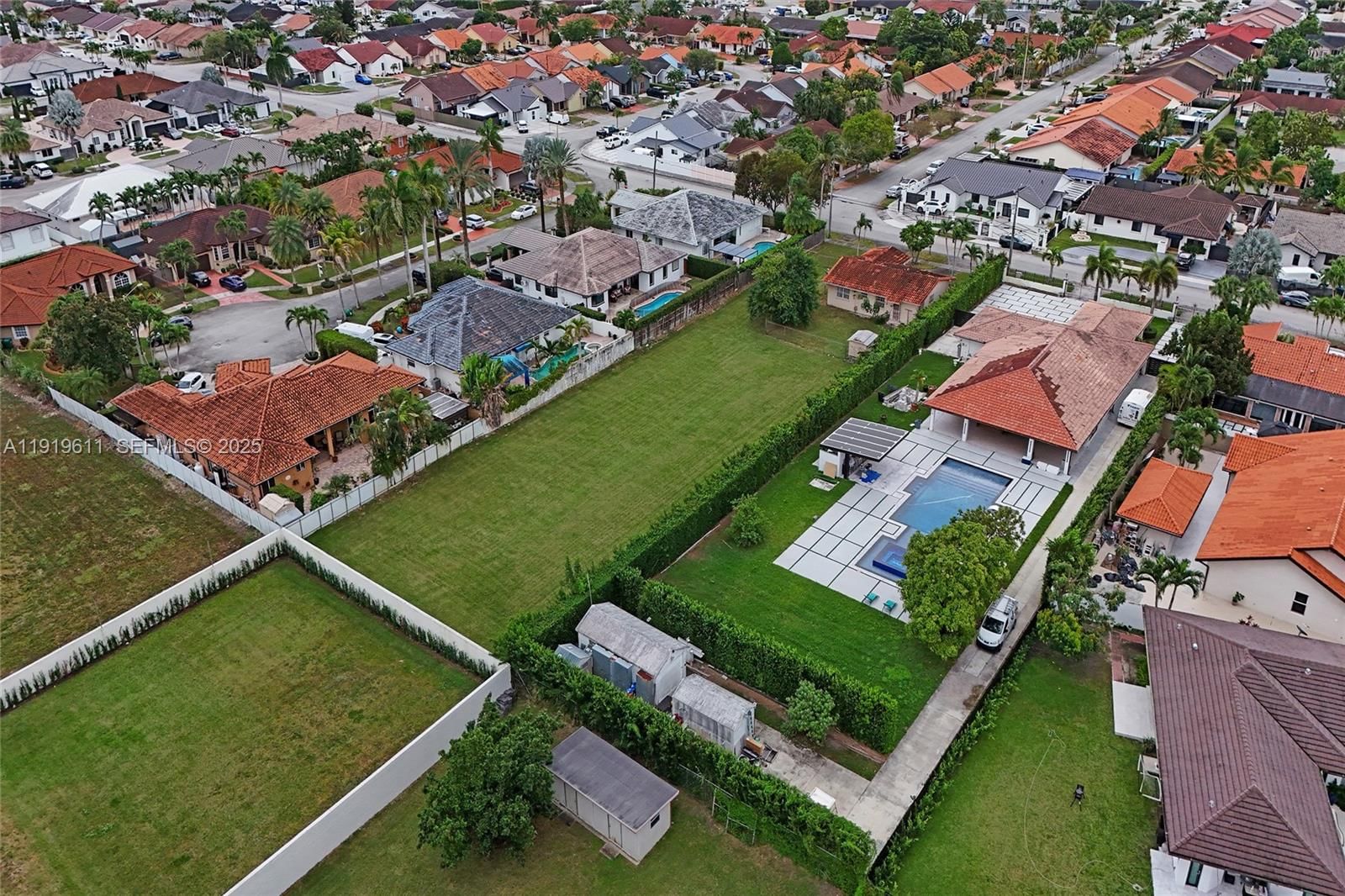 Real estate property located at 13401 38th St, Miami-dade, J G Heads Farms Sub, Miami, FL