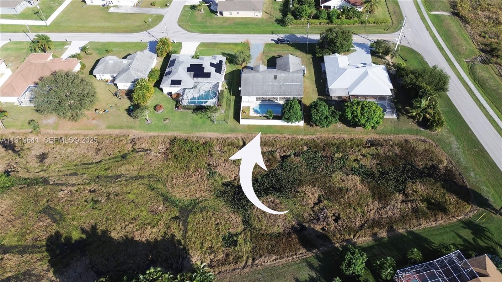 Real estate property located at 5402 Emblem St, St Lucie, Port St Lucie Section 43, Port St Lucie, FL