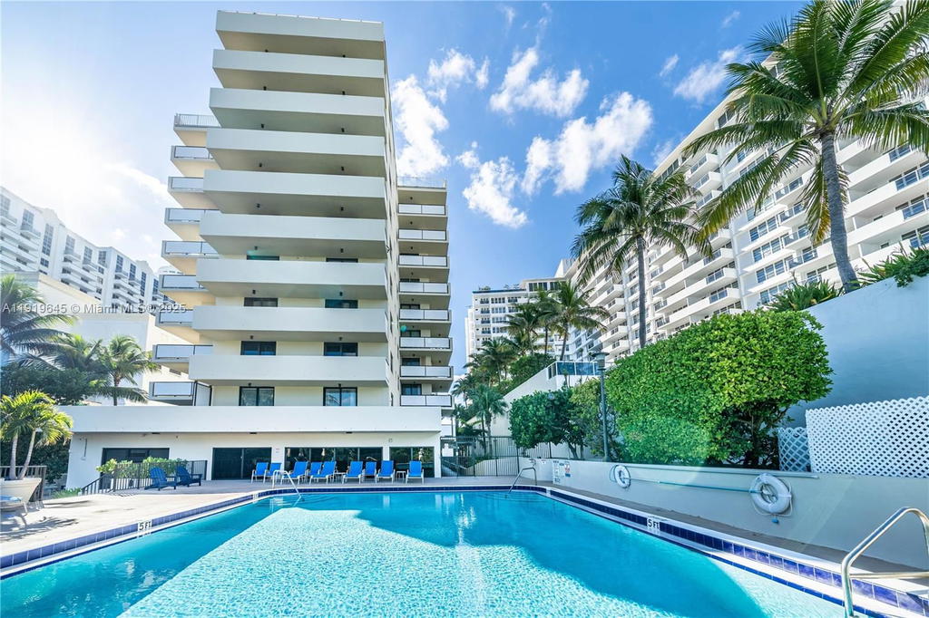 Real estate property located at 1621 Collins Ave #802, Miami-dade, The Georgian Condo, Miami Beach, FL