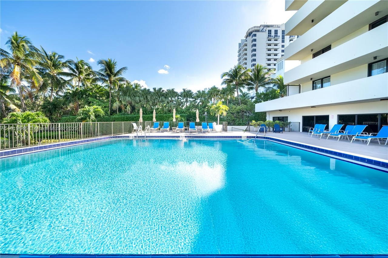Real estate property located at 1621 Collins Ave #802, Miami-dade, The Georgian Condo, Miami Beach, FL