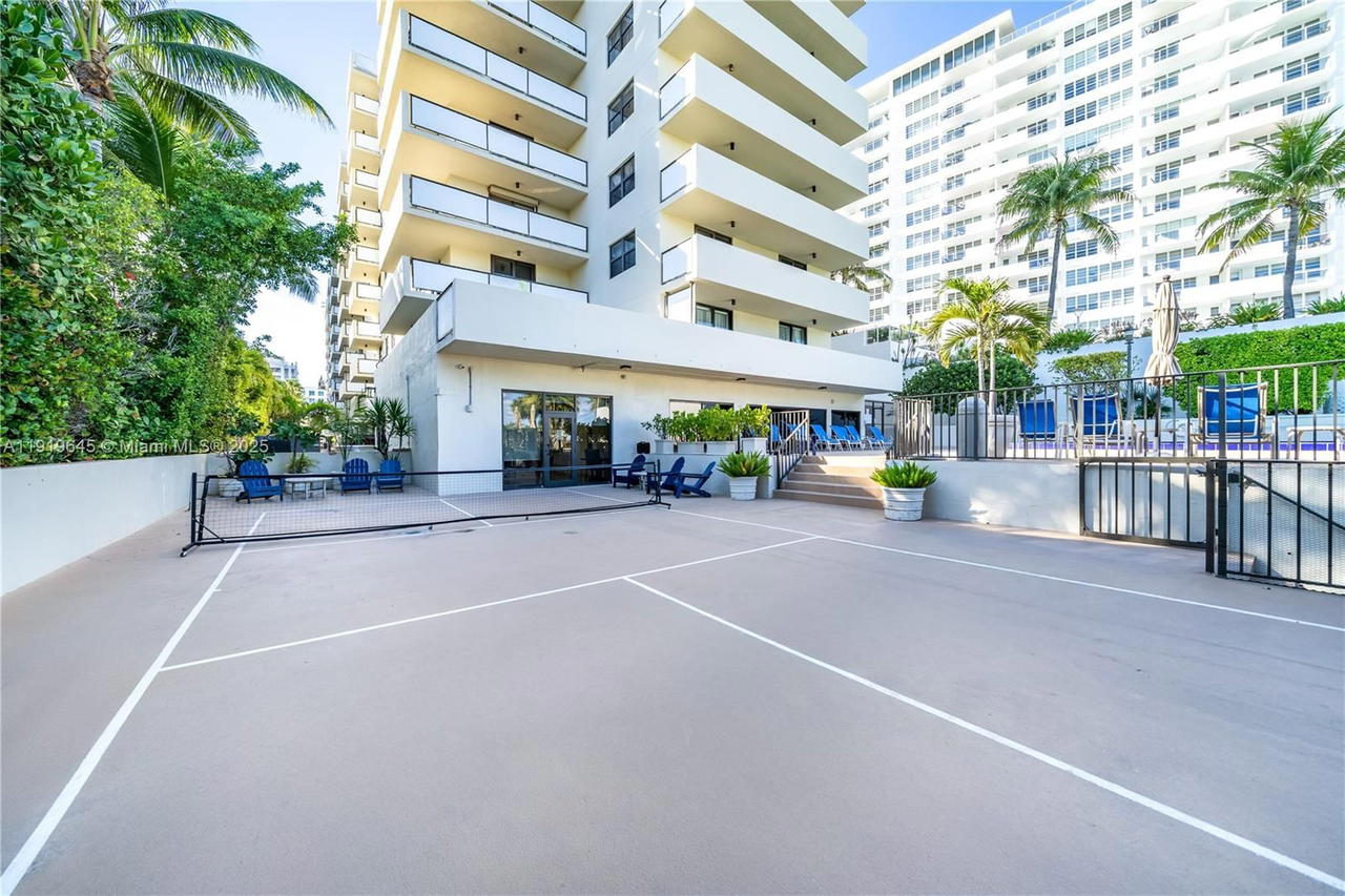Real estate property located at 1621 Collins Ave #802, Miami-dade, The Georgian Condo, Miami Beach, FL