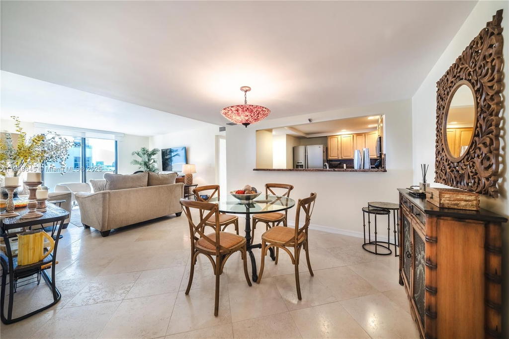Real estate property located at 1621 Collins Ave #802, Miami-dade, The Georgian Condo, Miami Beach, FL