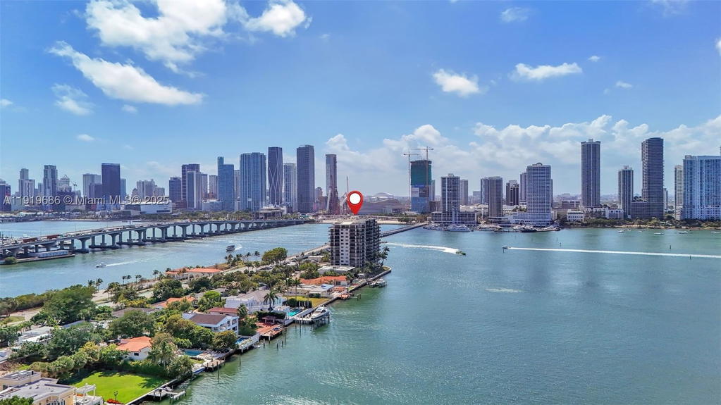 Real estate property located at 801 Venetian Dr #208, Miami-dade, Venetian Isle Condo, Miami Beach, FL