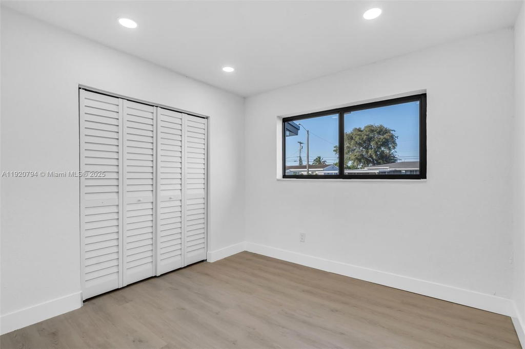 Real estate property located at 3310 172nd Ter, Miami-dade, Myrtle Grove 1st Addn, Miami Gardens, FL