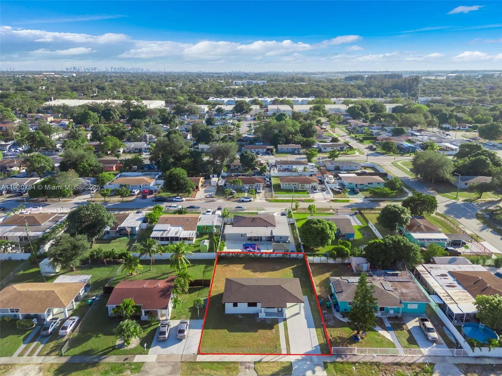 Real estate property located at 3310 172nd Ter, Miami-dade, Myrtle Grove 1st Addn, Miami Gardens, FL