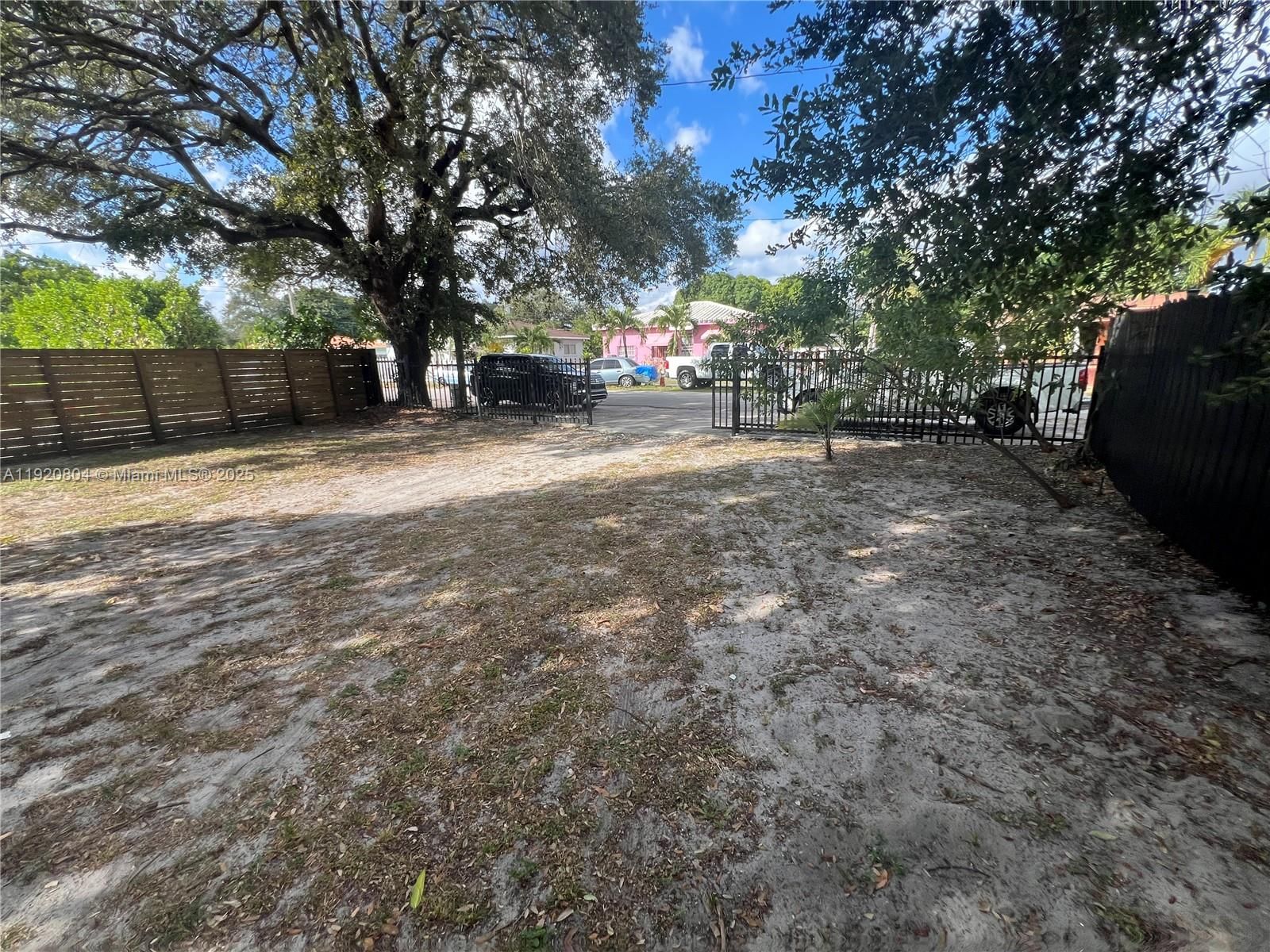 Real estate property located at 2255 85th St, Miami-dade, West Little River, Miami, FL