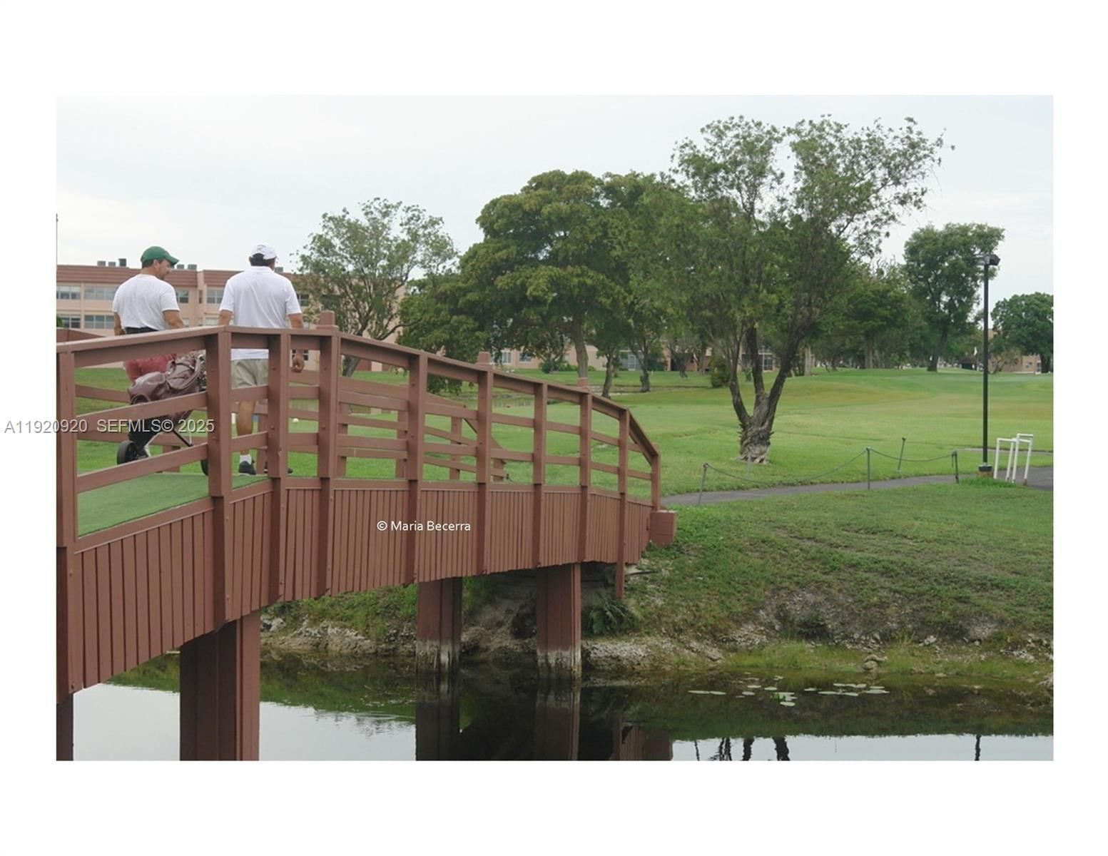 Real estate property located at 9360 Sunrise Lakes Blvd #111, Broward, Sunrise Lakes 105 Condo, Sunrise, FL