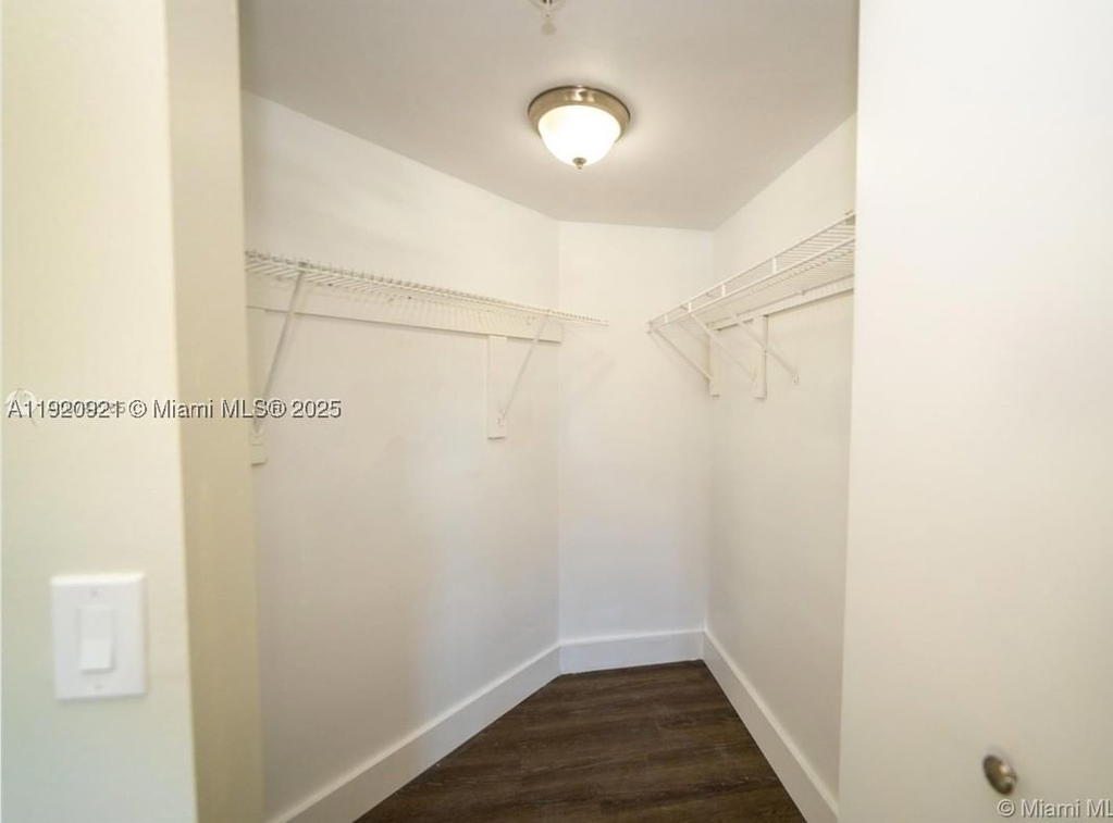 Real estate property located at 17622 25th Ave #101, Miami-dade, The Oaks At Miami Gardens, Miami Gardens, FL