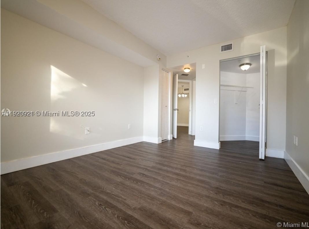 Real estate property located at 17622 25th Ave #101, Miami-dade, The Oaks At Miami Gardens, Miami Gardens, FL
