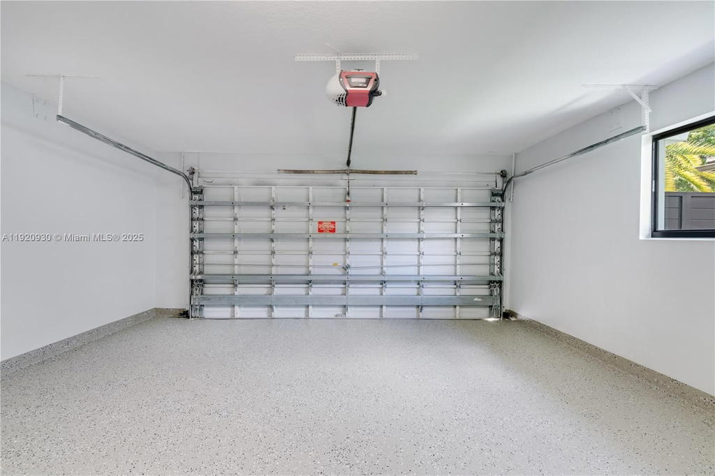 Real estate property located at 15563 115th St, Miami-dade, Hammocks Shores 3rd Addn, Miami, FL