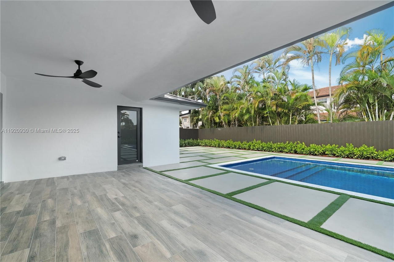 Real estate property located at 15563 115th St, Miami-dade, Hammocks Shores 3rd Addn, Miami, FL