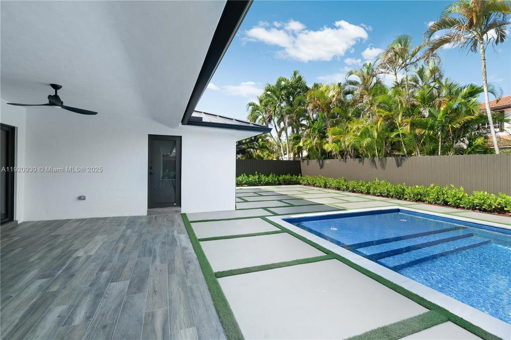 Real estate property located at 15563 115th St, Miami-dade, Hammocks Shores 3rd Addn, Miami, FL