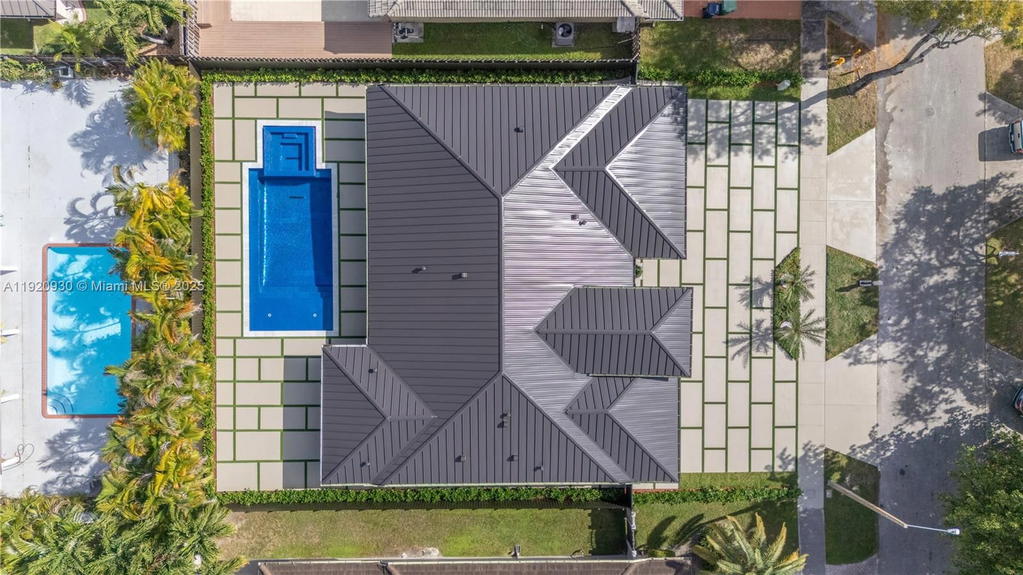 Real estate property located at 15563 115th St, Miami-dade, Hammocks Shores 3rd Addn, Miami, FL