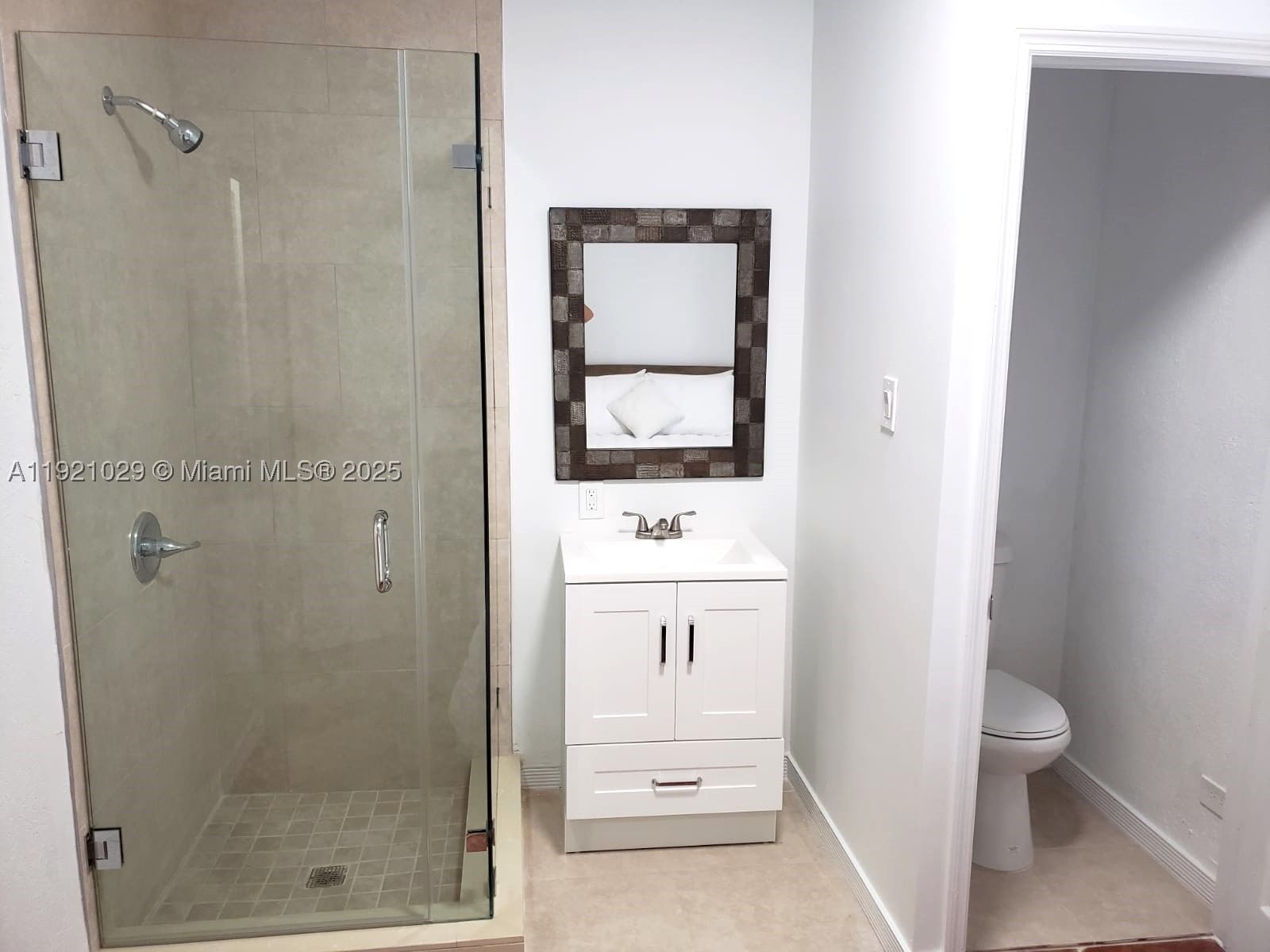 Real estate property located at 635 64th Ct, Miami-dade, Fairlawn, Miami, FL