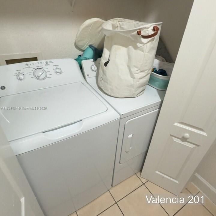 Real estate property located at 6001 70th St #201, Miami-dade, Valencia Condo, South Miami, FL