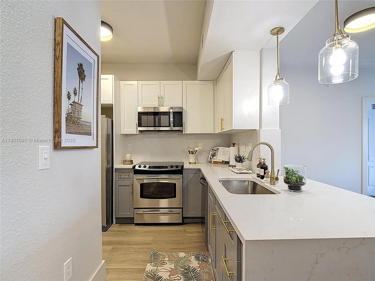 Real estate property located at 6001 70th St #643, Miami-dade, Valencia Condo, South Miami, FL