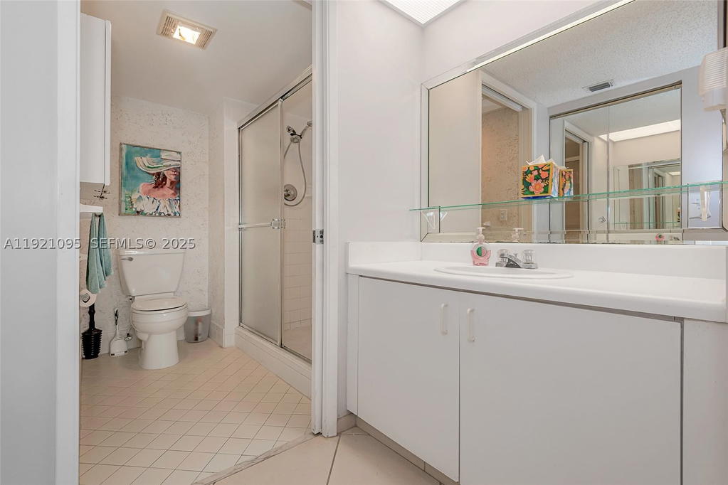 Real estate property located at 950 138th Ave #409B, Broward, Plymouth At Century Villa, Pembroke Pines, FL