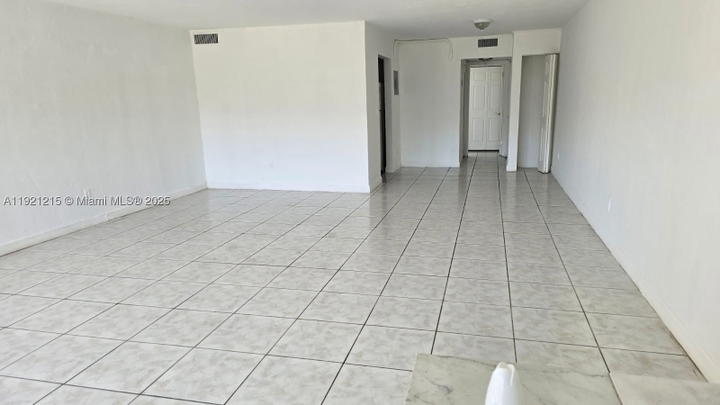 Real estate property located at 1885 121st St #17, Miami-dade, Sutton House Condo, North Miami, FL