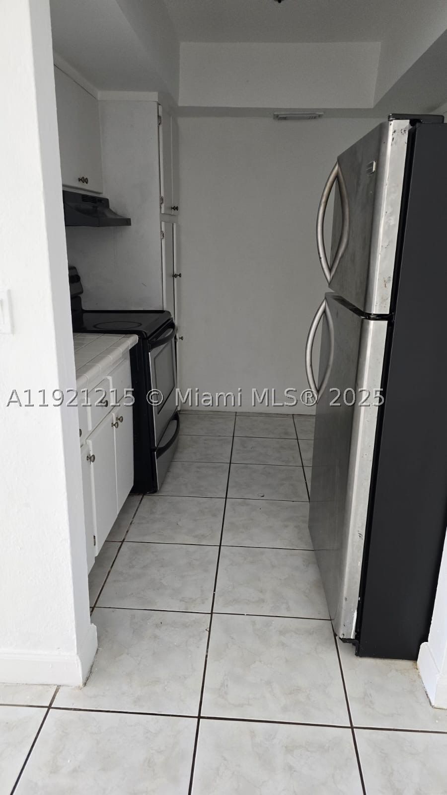 Real estate property located at 1885 121st St #17, Miami-dade, Sutton House Condo, North Miami, FL