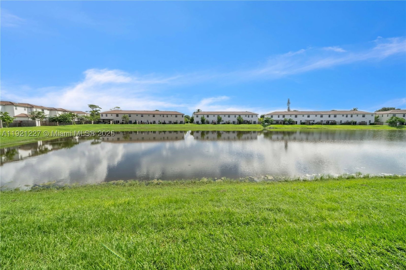 Real estate property located at 12917 23rd Pl, Miami-dade, Golf Park Sec 1, Miami, FL