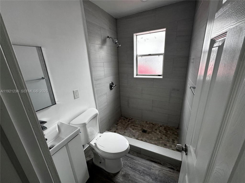 Real estate property located at 2034 Taylor St, Broward, Hollywood, Hollywood, FL