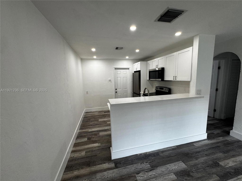 Real estate property located at 2034 Taylor St, Broward, Hollywood, Hollywood, FL