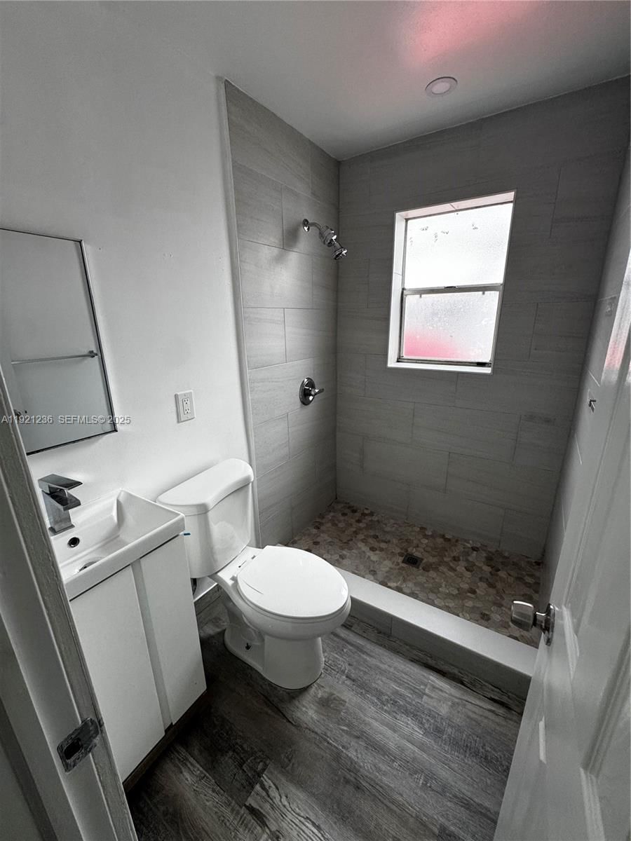 Real estate property located at 2034 Taylor St, Broward, Hollywood, Hollywood, FL
