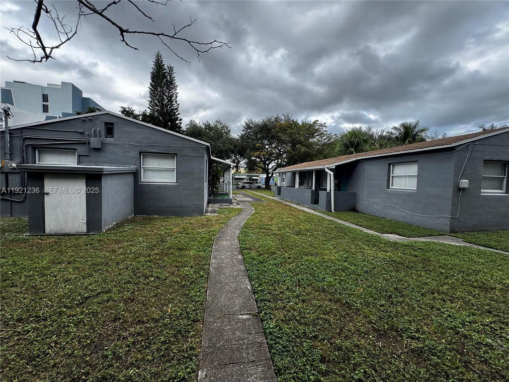 Real estate property located at 2034 Taylor St, Broward, Hollywood, Hollywood, FL