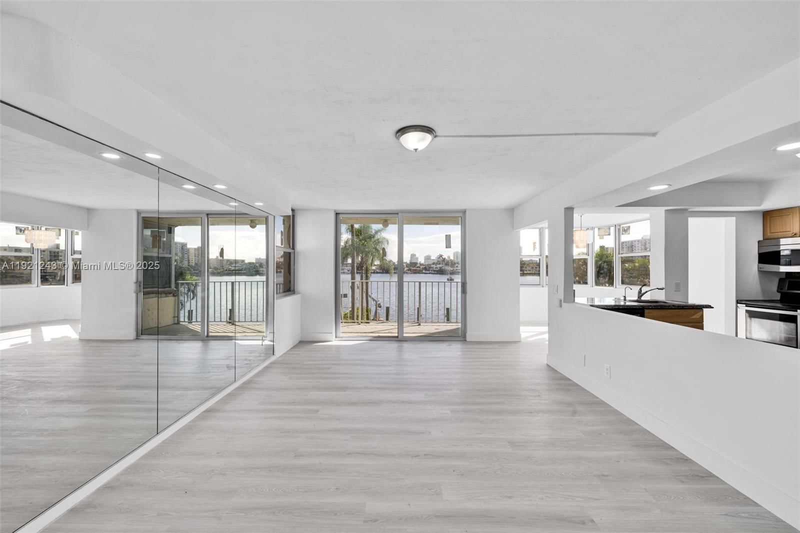 Real estate property located at 16570 26th Ave #2A, Miami-dade, Reef South Condo, North Miami Beach, FL