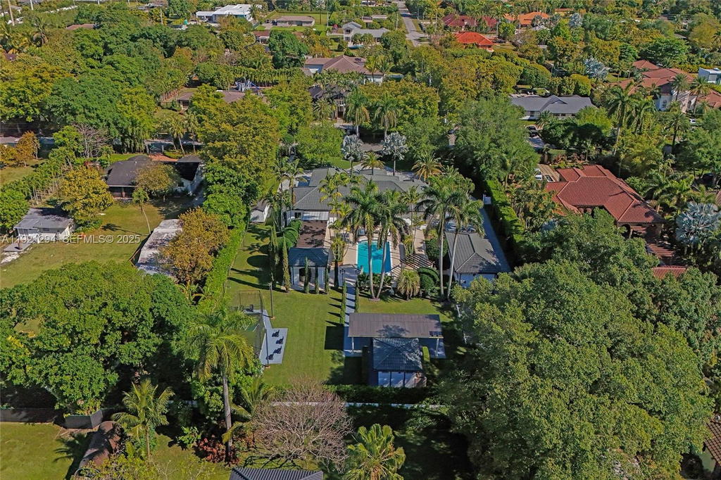 Real estate property located at 10400 62nd St, Miami-dade, Miller Drive Estates, Miami, FL