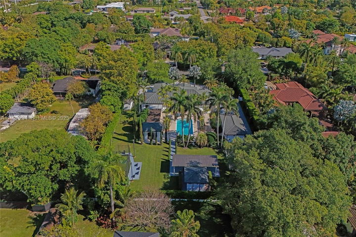 Real estate property located at 10400 62nd St, Miami-dade, Miller Drive Estates, Miami, FL