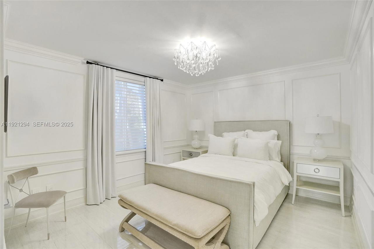 Real estate property located at 10400 62nd St, Miami-dade, Miller Drive Estates, Miami, FL