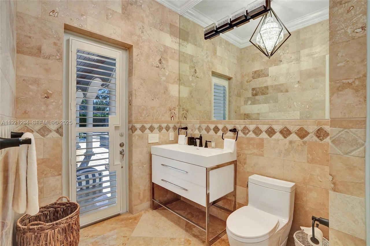 Real estate property located at 10400 62nd St, Miami-dade, Miller Drive Estates, Miami, FL