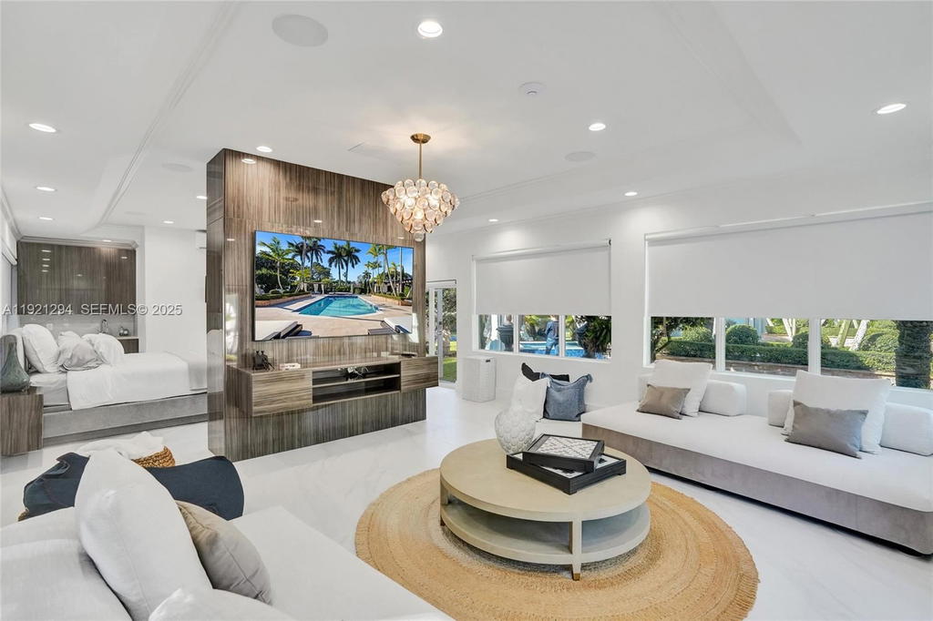 Real estate property located at 10400 62nd St, Miami-dade, Miller Drive Estates, Miami, FL