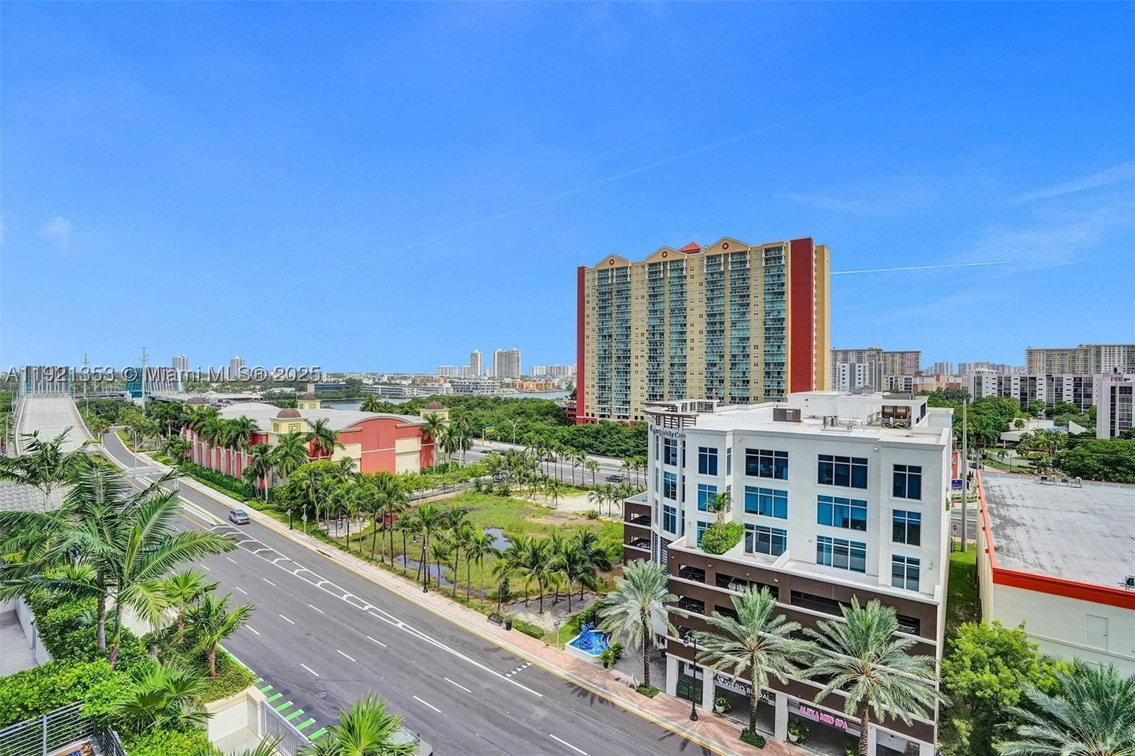 Real estate property located at 330 Sunny Isles Blvd #5-805, Miami-dade, Parque Towers Condo, Sunny Isles Beach, FL