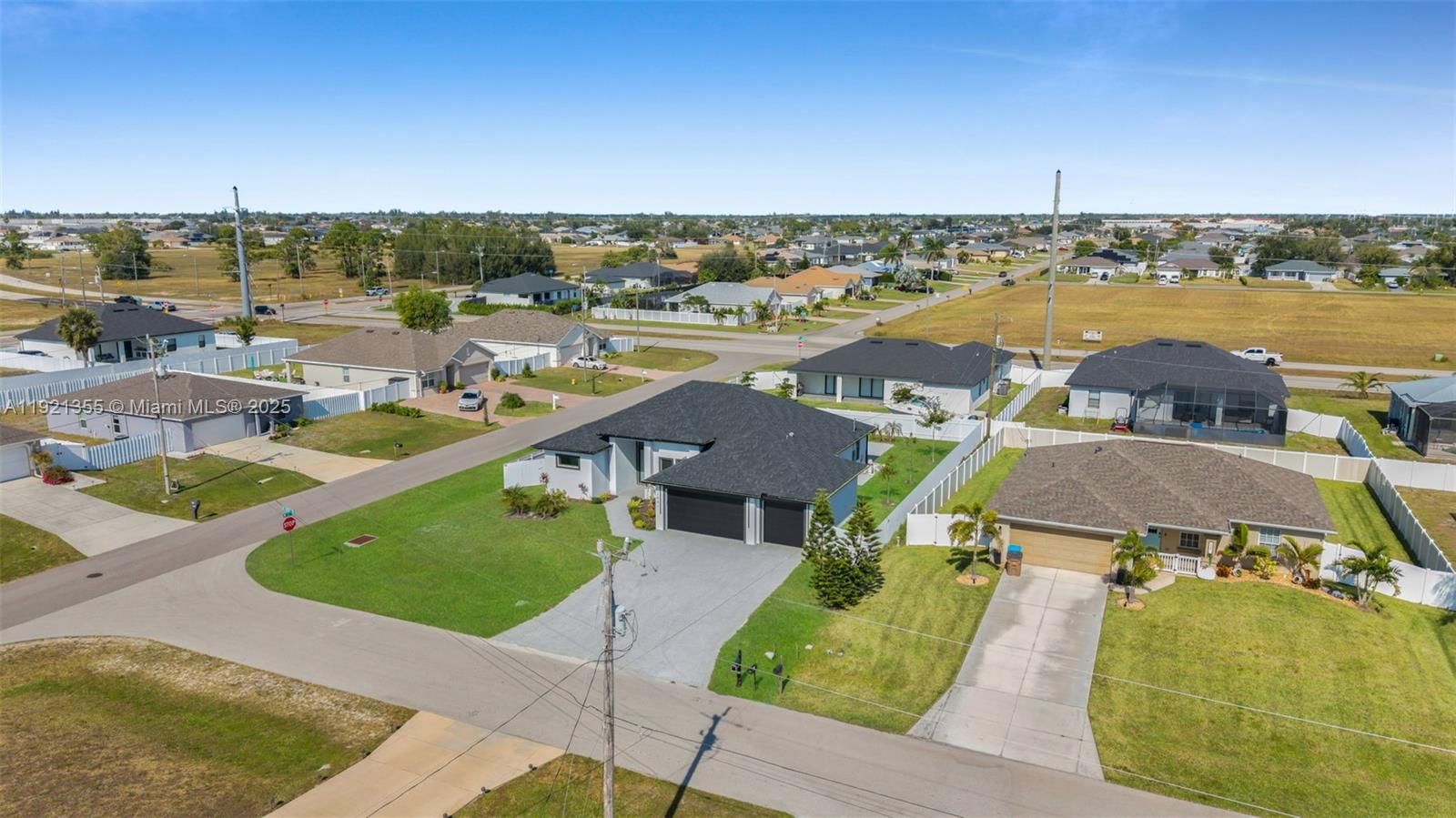 Real estate property located at 1451 sw Embers Ter, Lee, Cape Coral, Cape Coral, FL